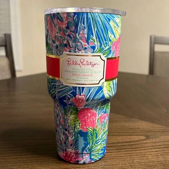 Lilly Pulitzer Insulated Tumbler with lid 30 oz
Stainless steel Swizzle In - Picture 3 of 5